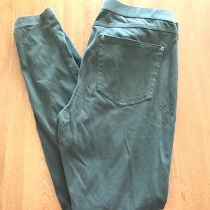 **FOUND**What do Hue want Jeggings